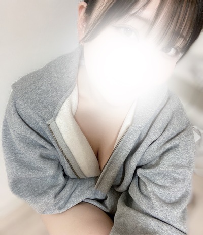 新人れいさんの写真