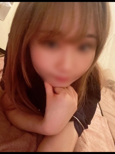 新人りゆさんの写真